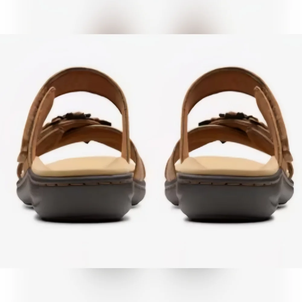 Clarks Sandals - NEW Tan Leather Wide Womans Sandals - Picture 5 of 10